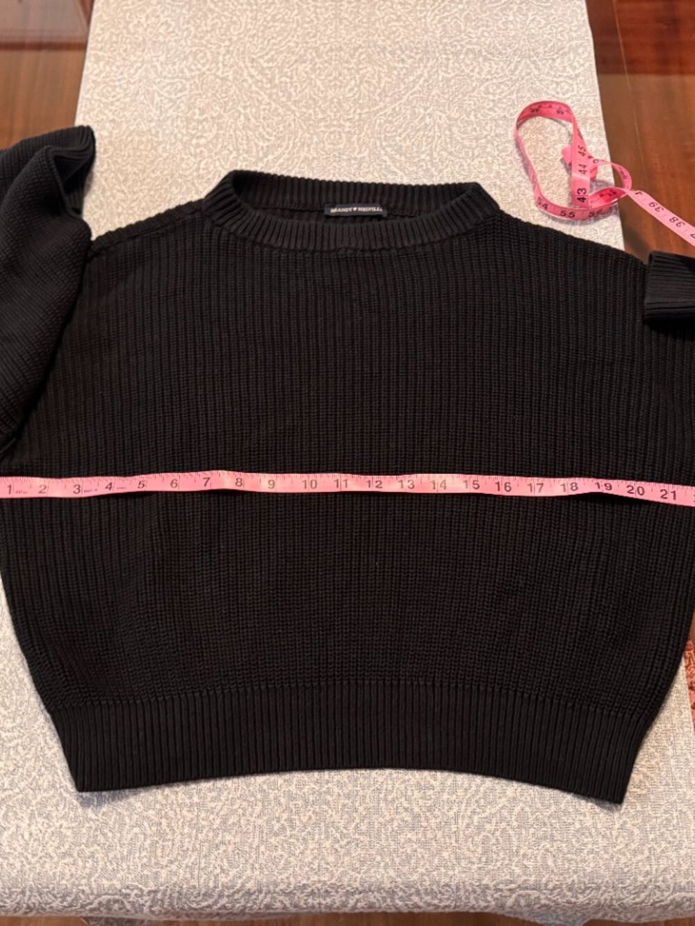 Brandy Melville Black Ribbed Knit Crewneck Crop Sweater One Size OS